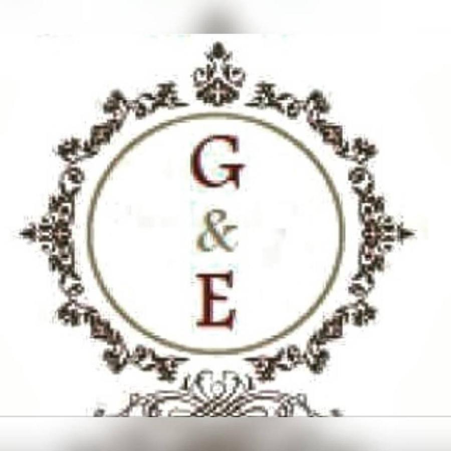 G&E Bed & Breakfast - Austis Bed and Breakfast Buitenkant foto